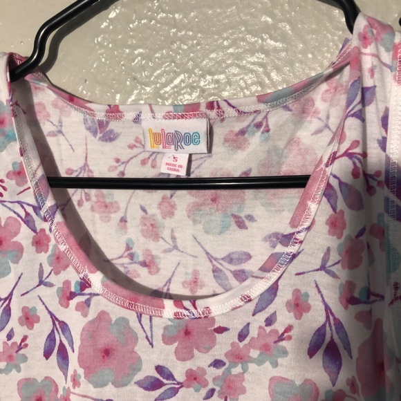 Lularoe tank - Picture 7 of 7